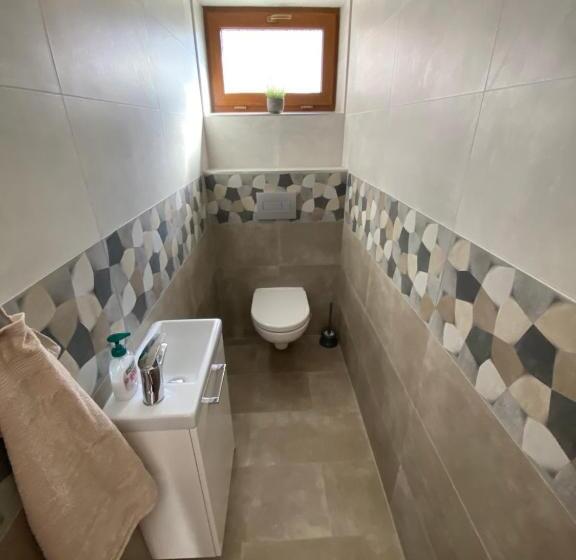 Номер Deluxe, Penzion čavisov