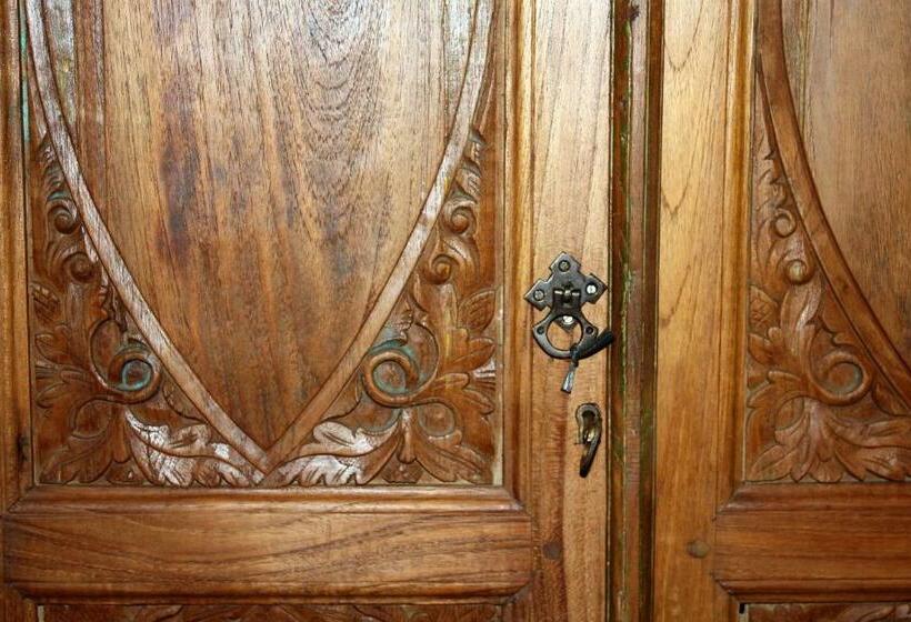 غرفة قياسية, Une Parenthèse En Champagne