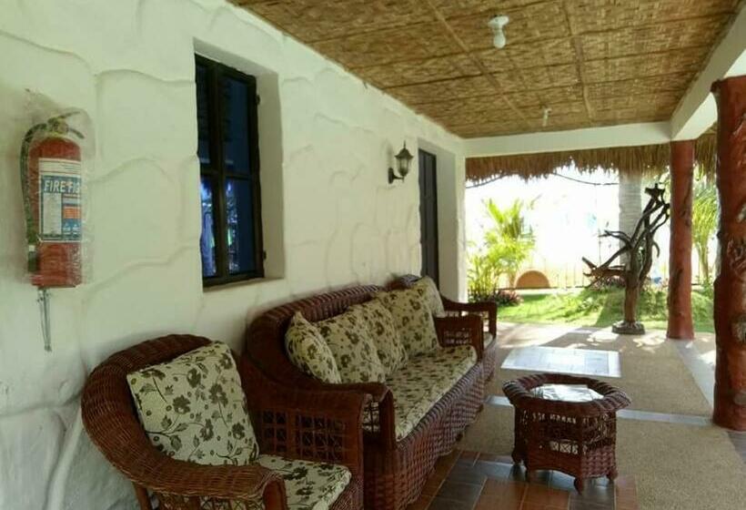 패밀리 방갈로, Camaya An Paradise Beach Resort