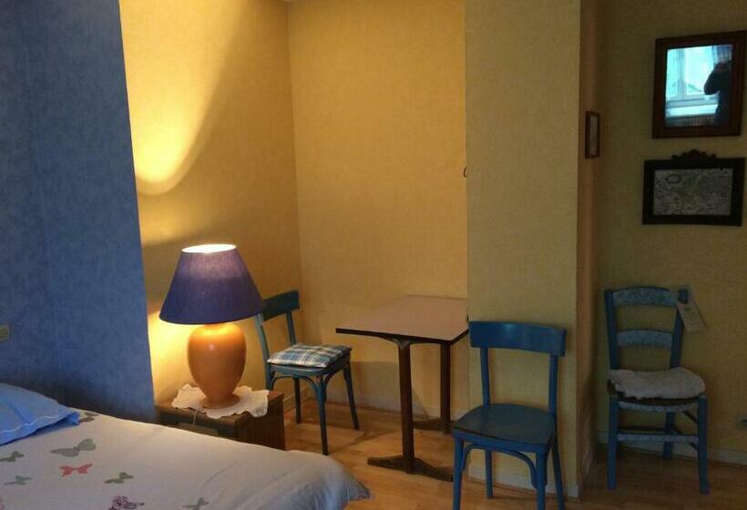 חדר סטנדרט חדר אמבטיה משותף, Auberge La Romaine