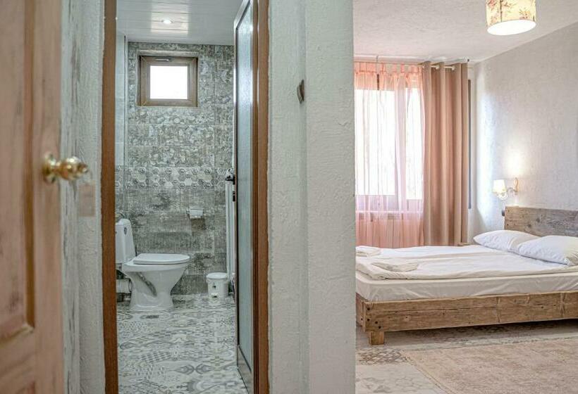 חדר דלוקס, Daulite Boutique