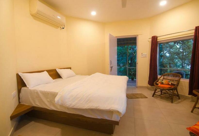 חדר סטנדרט נוף לאגם, Kolar Jungle Retreat