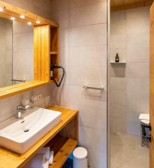 דירת חדר בקומת קרקע, Madlhof