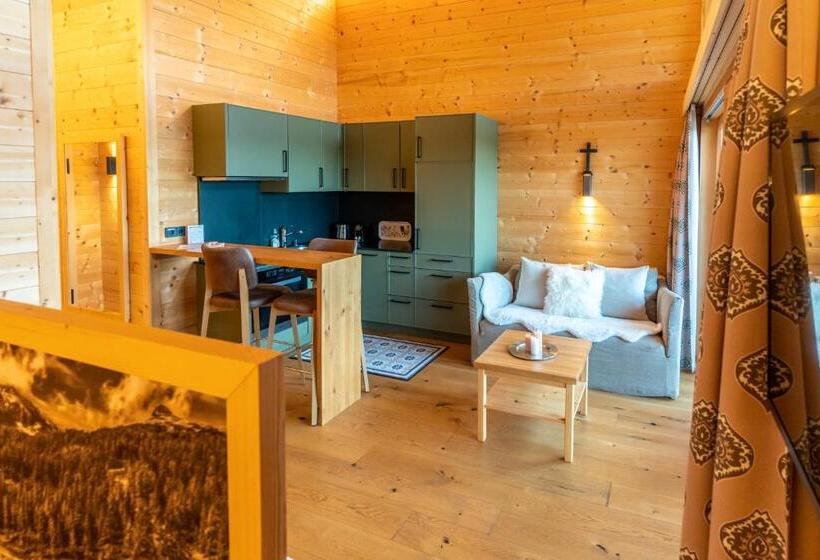 דירת חדר, Madlhof