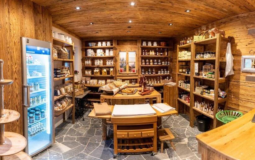 דירת חדר, Madlhof