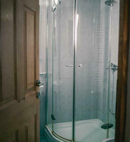 マウンテンビュースタンダードルーム, Hanul Vanatorului