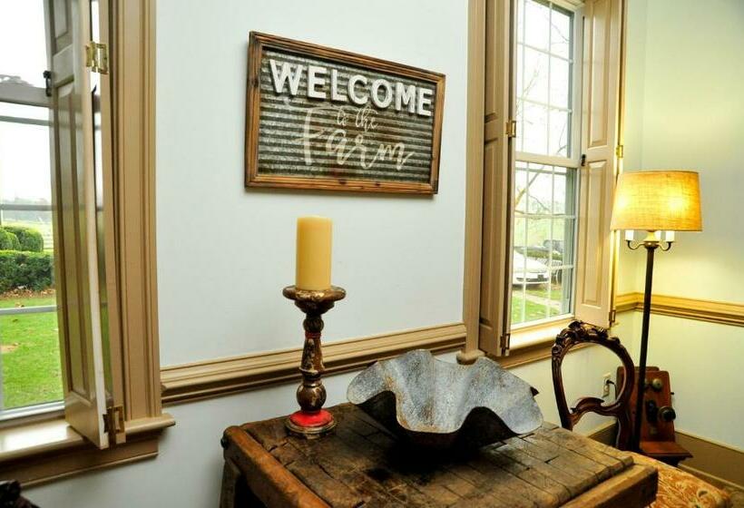 1ベッドルームハウス, Hunter Ridge Estate