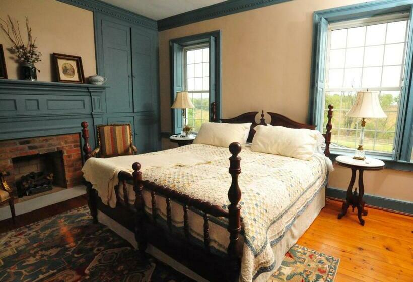 1ベッドルームハウス, Hunter Ridge Estate