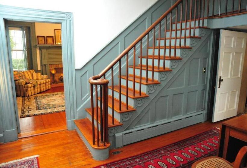 1ベッドルームハウス, Hunter Ridge Estate