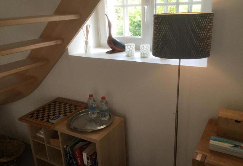 Standard room with outdoor bath, La Petite Jucherie