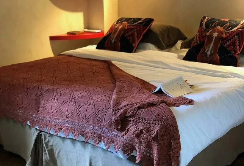 プールビュースタンダードルーム, Le Moulin De Longchamp   Maison D Hôtes