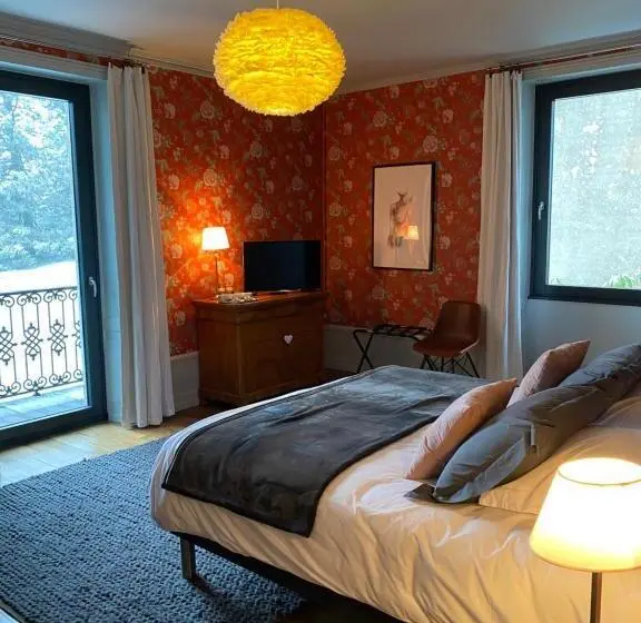 Standard-huone Parveke, Chambres D’hôtes Les Mouillères