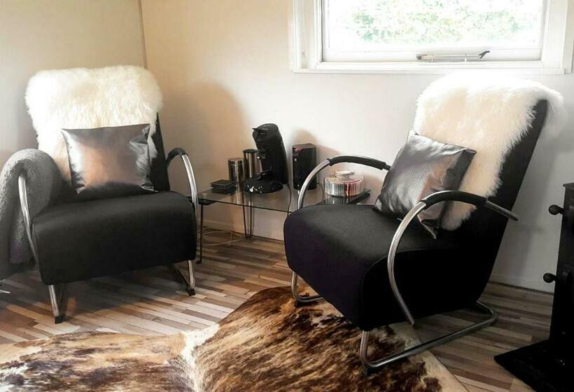 1间卧室的房子, Natuurhuisje  T Poepekrus