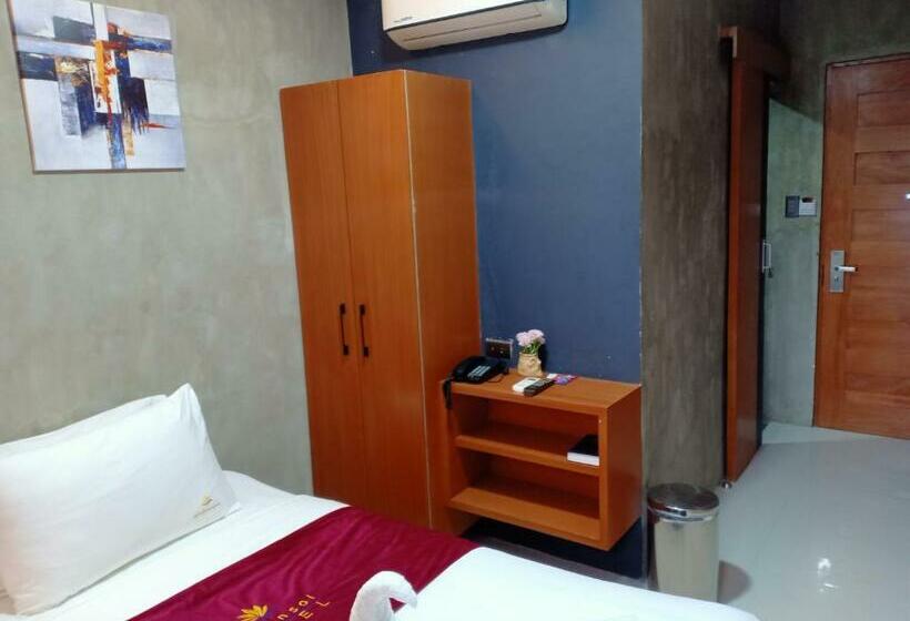 اتاق استاندارد یک تخته با بالکن, La Gensol Plaza