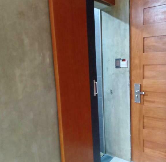 اتاق استاندارد, La Gensol Plaza