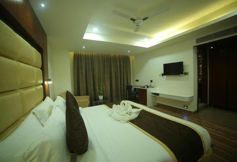 غرفة قياسية, Sree Fortune Grand, Tadepalli