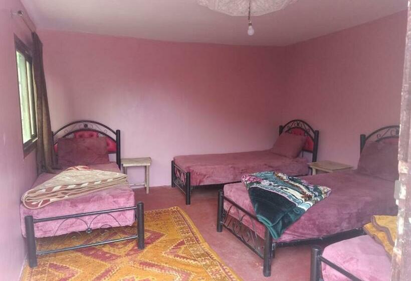 غرفة إقتصادية رباعية, Auberge Lac D Ifni