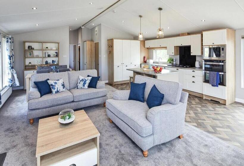 Дом 2 Спальни, Helsey Farm Cottages