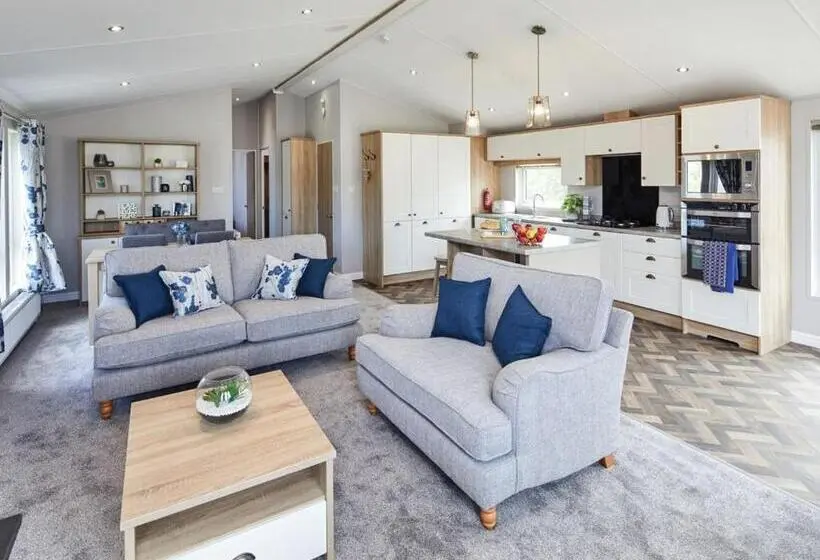 ２ベッドルームハウス, Helsey Farm Cottages