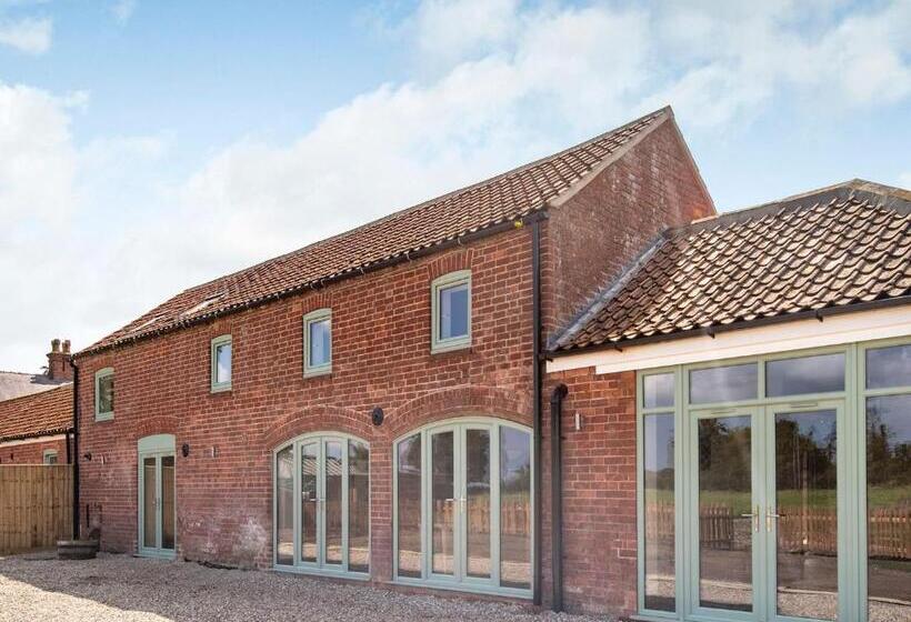 Дом 2 Спальни, Helsey Farm Cottages