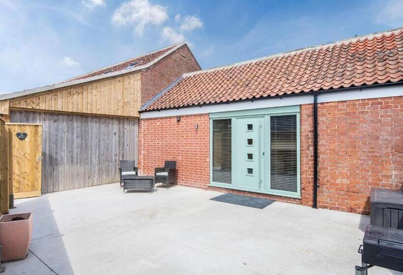 Дом 2 Спальни, Helsey Farm Cottages