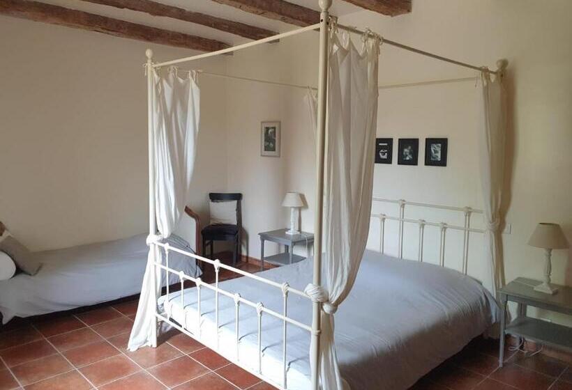 ガーデンビューファミリールーム, Chambre D Hôte La Pierre Domaine De Fonpeyroune