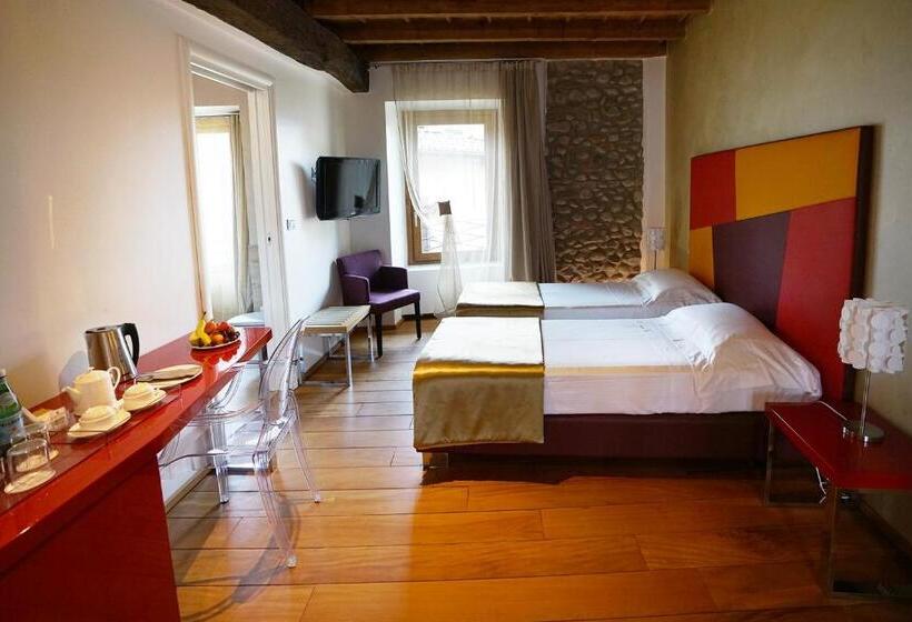 Семейный Номер, Il Portico   1711 Luxury Guest House