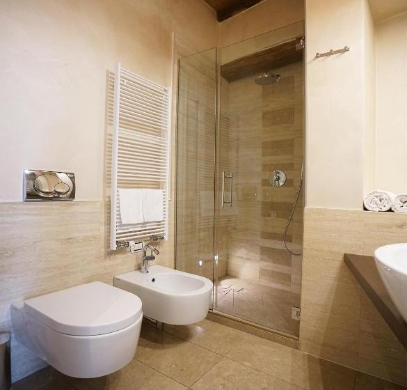 Семейный Номер, Il Portico   1711 Luxury Guest House