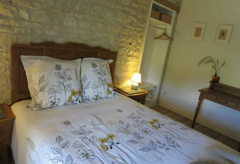 家庭工作室, Les Vieilles Pierres