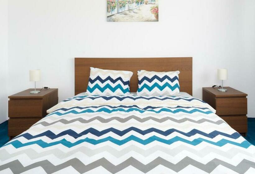 스탠다드 룸, Transylvanian House