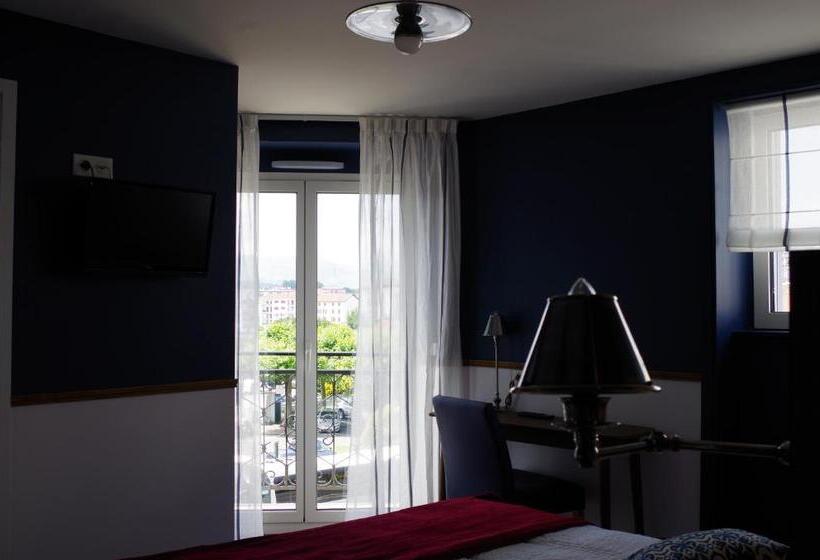 Номер Комфорт, Brit Hotel De Paris Saint Jean De Luz