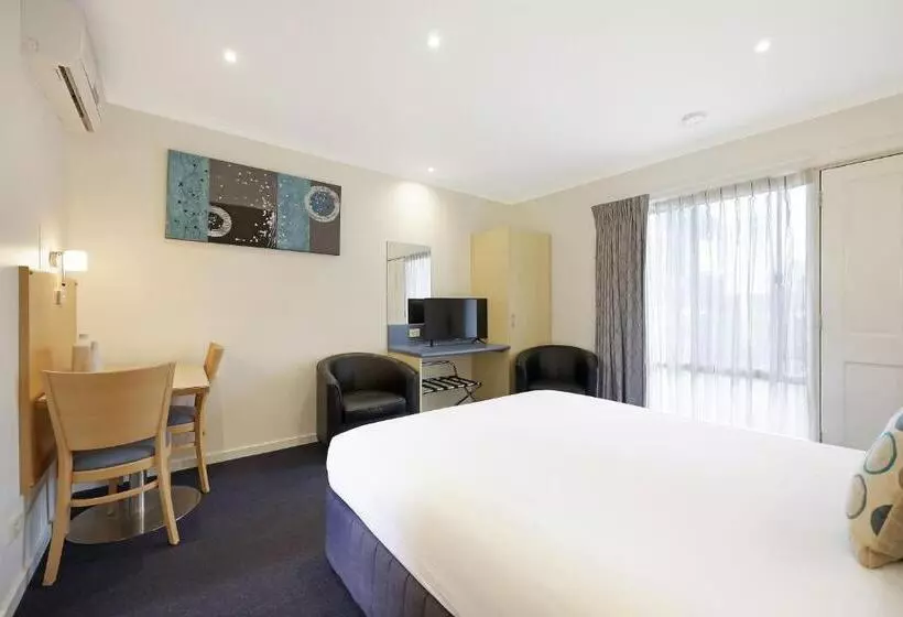 اتاق استاندارد, Hamilton Townhouse Motel