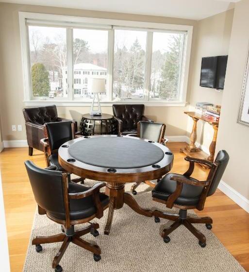 Апартаменты 3 Спальни, 84 Main