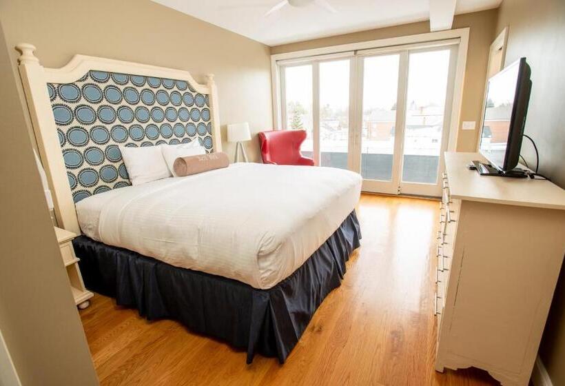 Апартаменты 3 Спальни, 84 Main