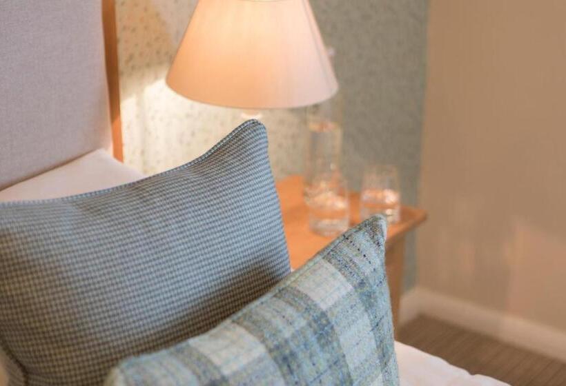 Camera Basic, Beaulieu