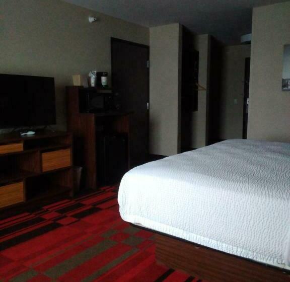 Номер Стандарт Кровать Кинг Адаптированный для Инвалидов, Best Western Roosevelt Place