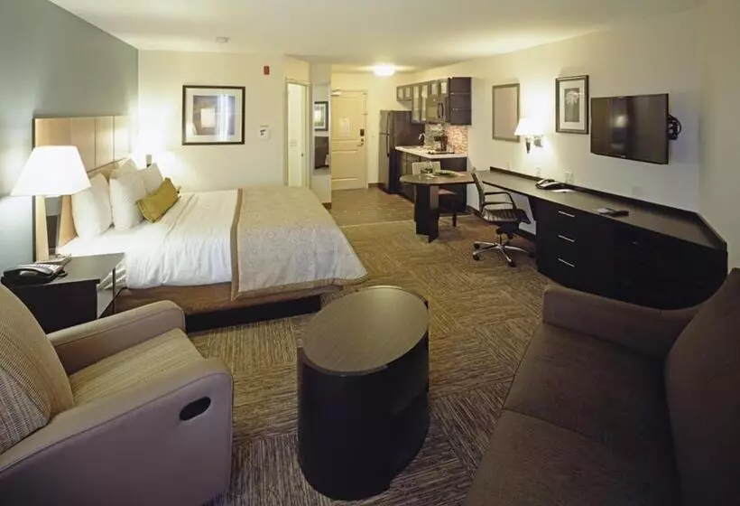 スタンダードスタジオ, Candlewood Suites Fort Collins, An Ihg