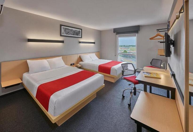 غرفه قياسيه سريرين مزدوجين, City Express By Marriott Monterrey Norte