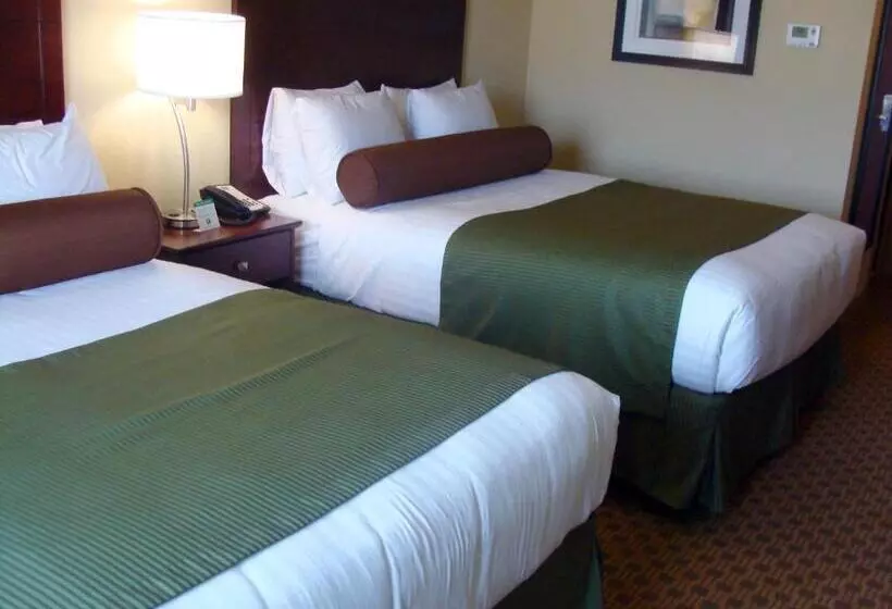 デラックスルーム, Cobblestone Hotel & Suites   Waynesboro