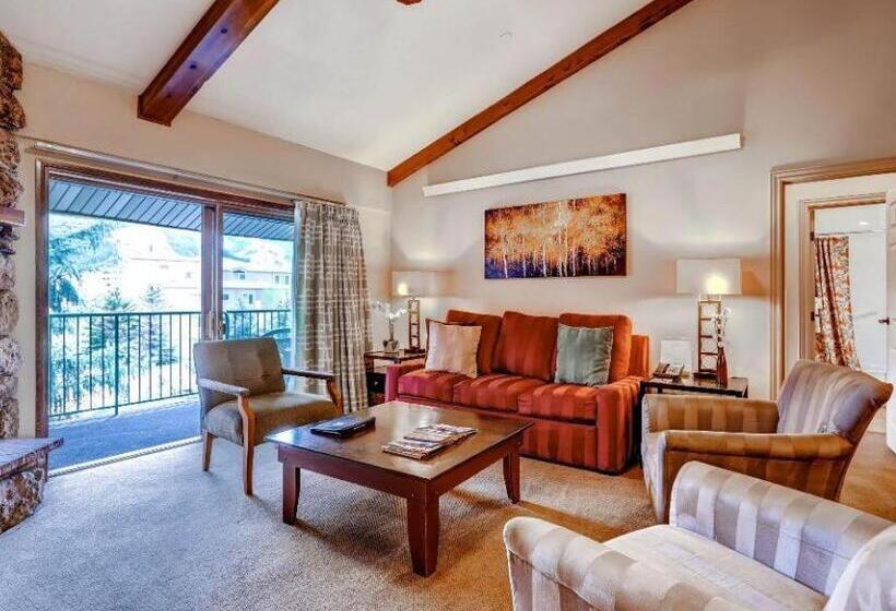 2ベッドルームアパートメント, Falcon Point