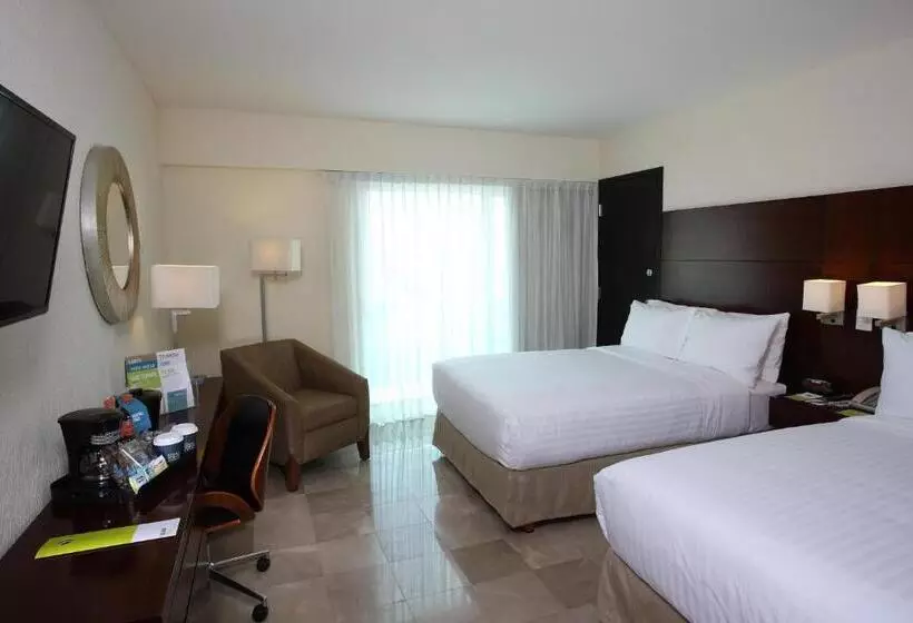 ２ダブルベッドのスタンダードルーム, Four Points By Sheraton Veracruz