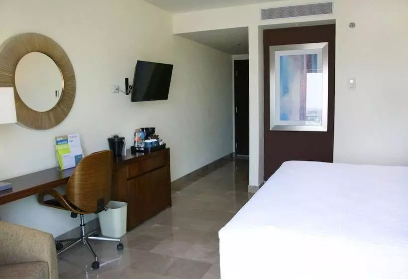 シティビューのダブルベッドスタンダードルーム, Four Points By Sheraton Veracruz