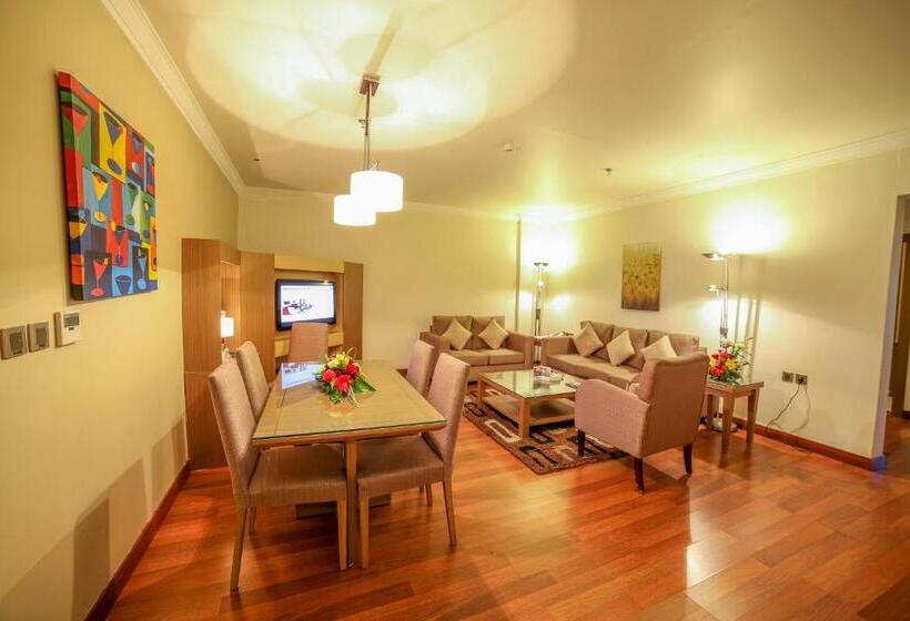 Люкс, Golden Tulip Hotel Buraidah Al Qassim
