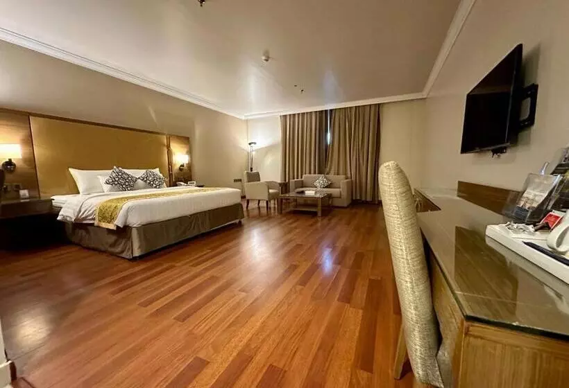 سوییت جونیور, Golden Tulip Hotel Buraidah Al Qassim