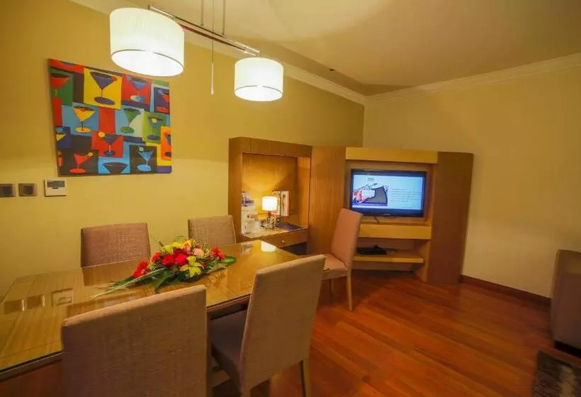 آپارتمان 2 خوابه, Golden Tulip Hotel Buraidah Al Qassim