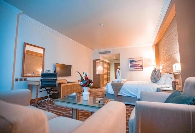 带大床的标准间, Golden Tulip Hotel Buraidah Al Qassim