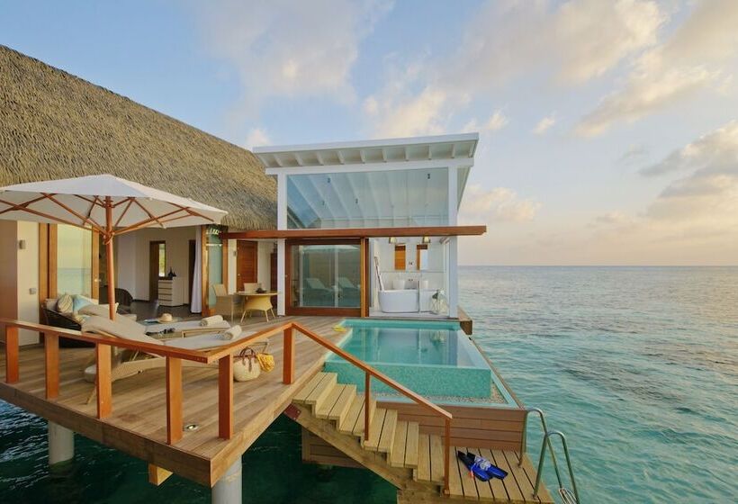 ویلای یک اتاق خوابه با استخر شنا, Kandolhu Maldives