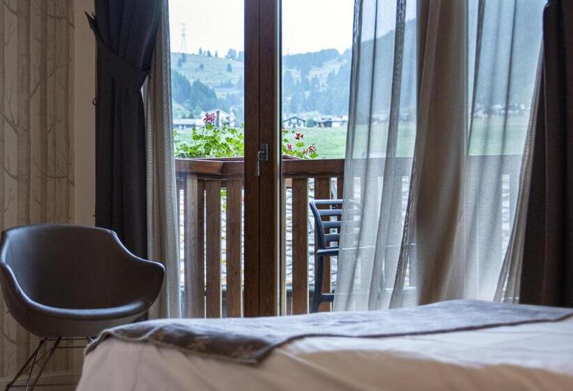 חדר דחוקס עם מיטת קינג, Montana Lodge & Spa, By R Collection Hotels