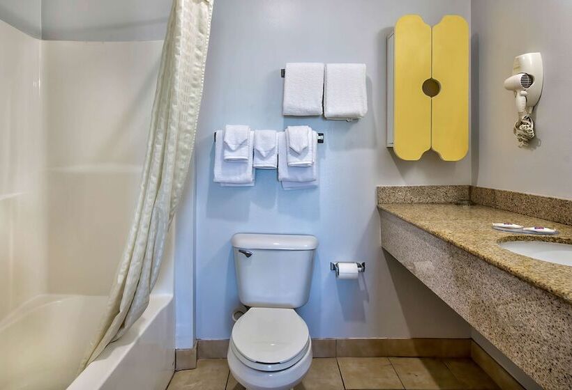 חדר דלוקס, Studio 6sulphur, La