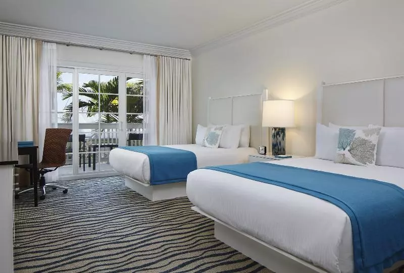 Classic Room Queen Bed